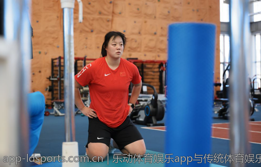 乐动体育娱乐app与传统体育娱乐平台比较